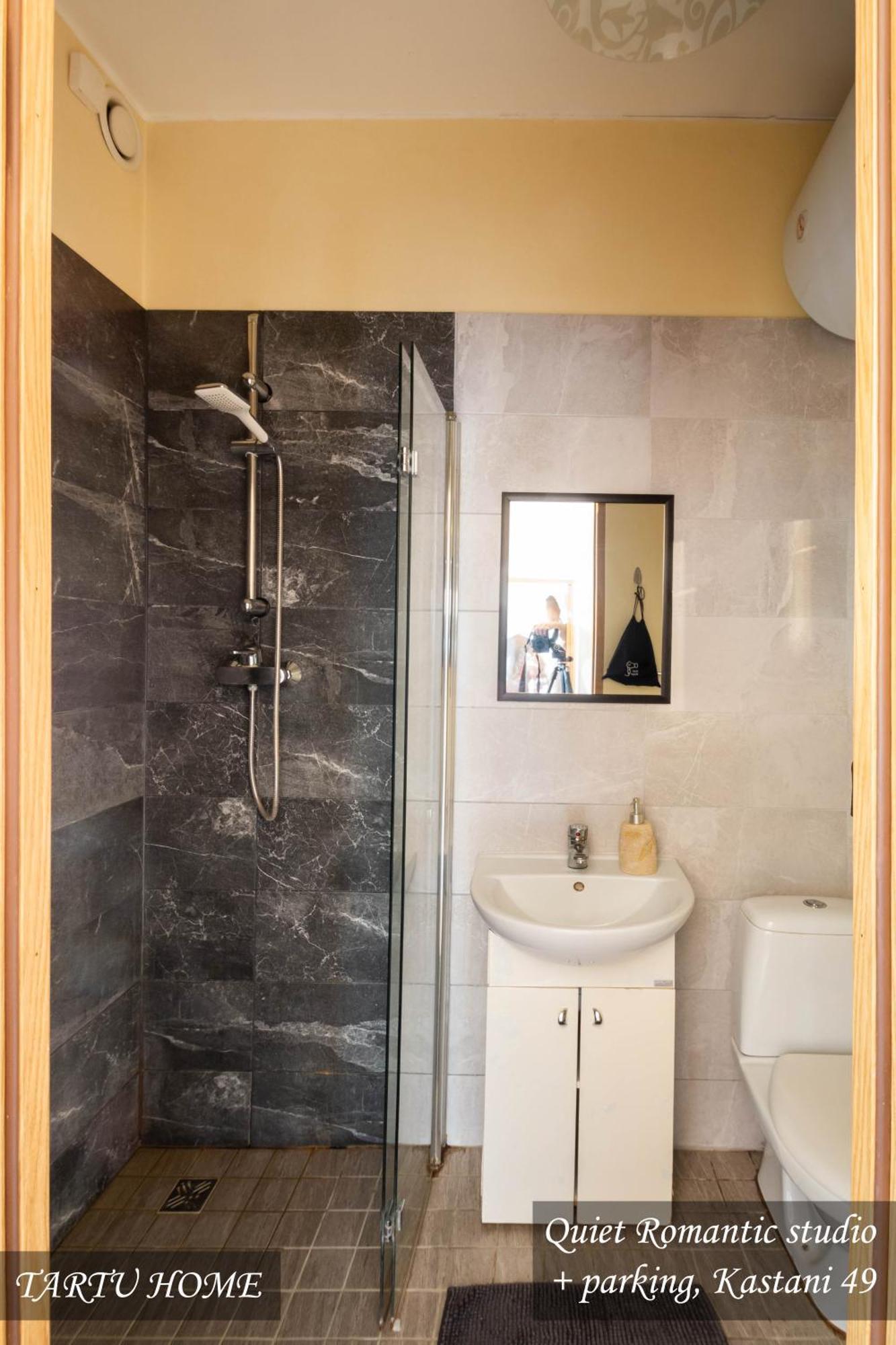 Quiet Romantic Studio Plus Parking, Tartu Home מראה חיצוני תמונה
